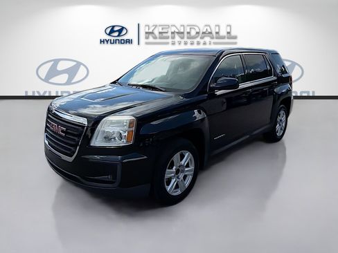Used 2017 GMC Terrain SLE FWD image 3