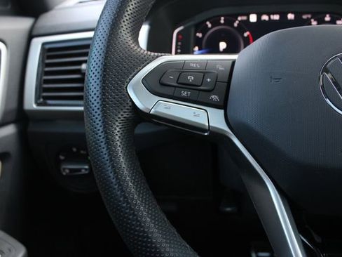 Used 2023 Volkswagen Atlas Cross Sport SEL R-Line image 14