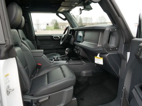 New 2026 Ford Bronco Big Bend AWD/4WD image 14