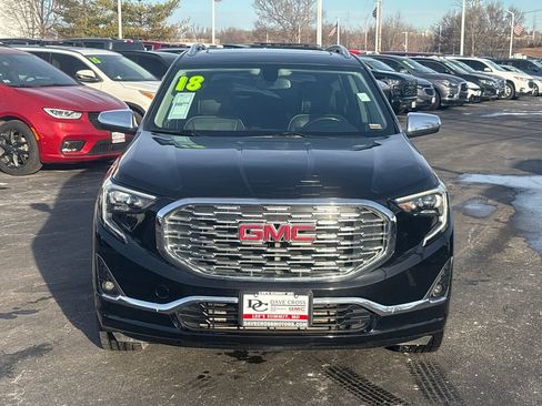 Used 2018 GMC Terrain Denali image 2