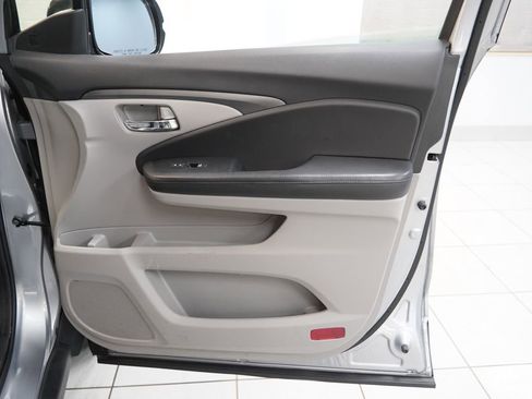 Used 2019 Honda Pilot EX-L image 36