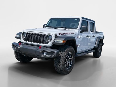 Used 2024 Jeep Gladiator Rubicon w/ Technology Group AWD/4WD image 5