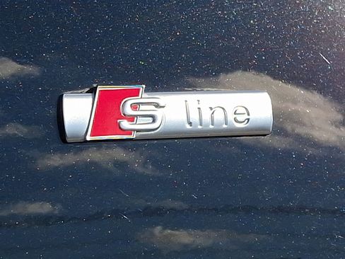 Used 2022 Audi Q5 2.0T Premium Plus w/ Premium Plus Package image 34