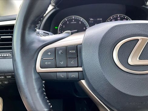 Used 2022 Lexus RX 350L Luxury image 23