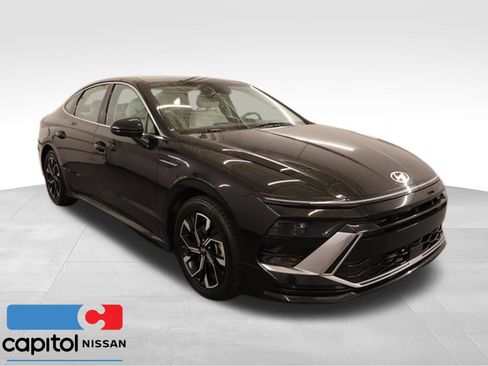 Used 2024 Hyundai Sonata SEL FWD image 1