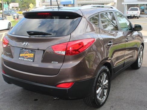Used 2014 Hyundai Tucson SE image 3