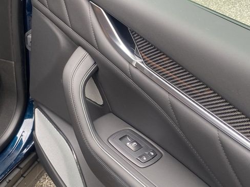 New 2024 Maserati Levante Trofeo image 37