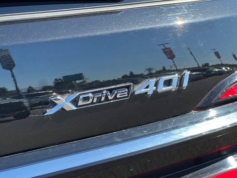 Used 2025 BMW X7 xDrive40i w/ Climate Comfort Package image 52