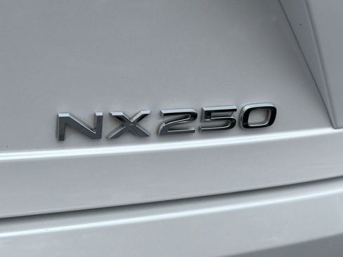 Used 2024 Lexus NX 250 FWD image 31