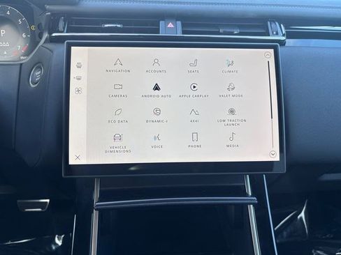New 2026 Land Rover Range Rover Velar Dynamic SE image 24