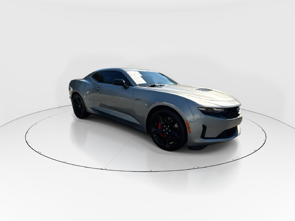 Used 2024 Chevrolet Camaro LT w/ Technology Package RWD image 2
