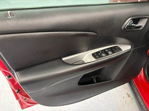 Used 2019 Dodge Journey SE w/ Connectivity Group AWD/4WD image 38