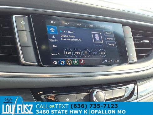 Used 2024 Buick Enclave Essence w/ Experience Buick Package image 10