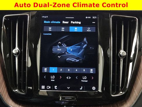 Used 2023 Volvo XC60 B6 Ultimate w/ Protection Package Premier image 25