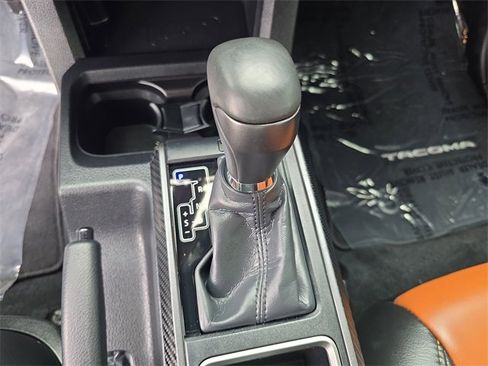 Used 2023 Toyota Tacoma TRD Sport image 21