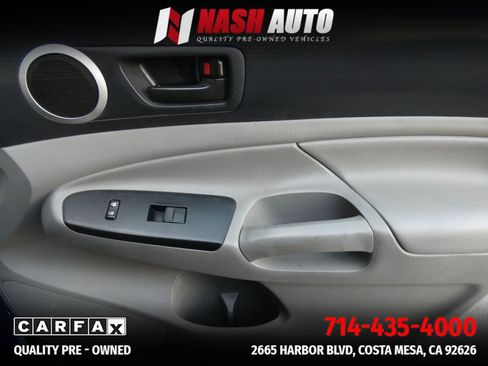 Used 2015 Toyota Tacoma PreRunner w/ SR5 Package RWD image 36