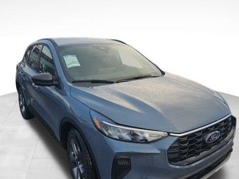 New 2026 Ford Escape ST-Line w/ Tech Pack #1 image 4