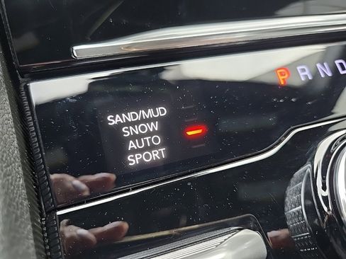 New 2025 Jeep Grand Cherokee L Limited w/ Luxury Tech Group II image 64