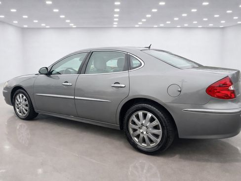 Used 2008 Buick LaCrosse CXL w/ Driver Confidence Package image 3