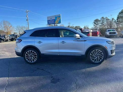 Used 2019 Lincoln Nautilus Reserve image 6