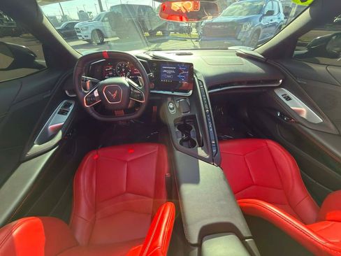 Used 2022 Chevrolet Corvette 1LT w/ Z51 Performance Package image 14