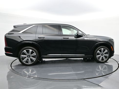 New 2025 Cadillac Escalade IQ Luxury 2 image 6