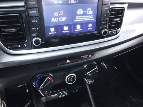 Used 2019 Kia Rio S FWD image 15