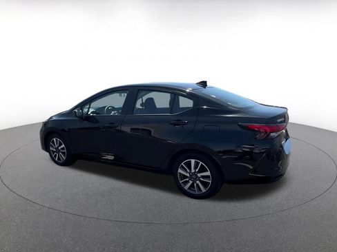 Used 2025 Nissan Versa SV FWD image 10
