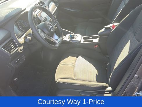 Used 2025 Nissan Leaf S FWD image 12