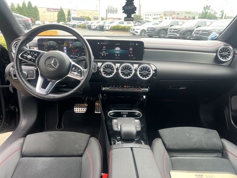 Certified 2023 Mercedes-Benz CLA 250 4MATIC image 30