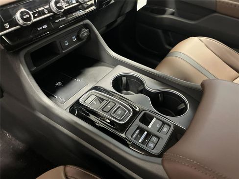 New 2026 Honda Pilot Touring image 17