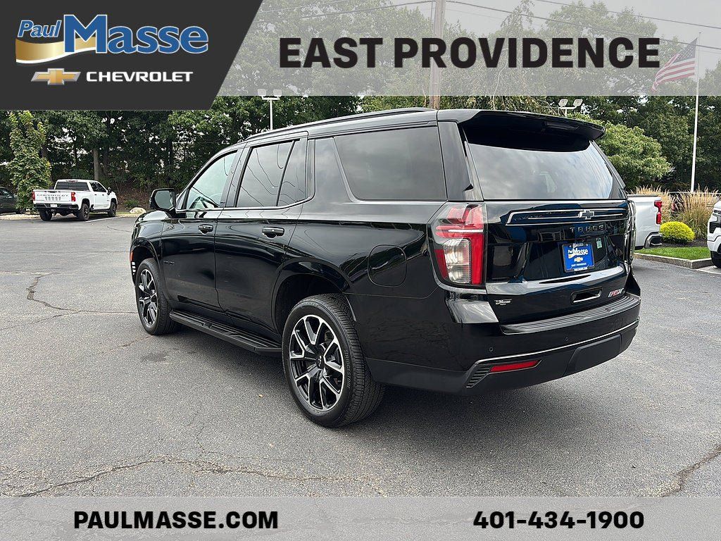 Used 2024 Chevrolet Tahoe RST w/ Luxury Package AWD/4WD image 4