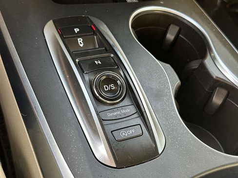 Used 2020 Acura MDX FWD image 17