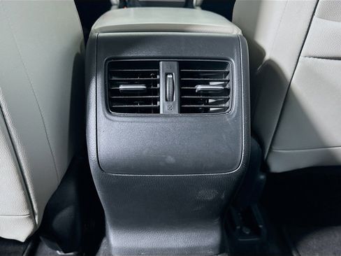 Used 2018 Honda Accord EX-L image 29