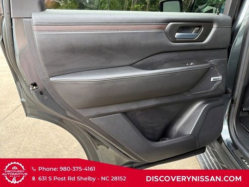 New 2026 Nissan Armada SL w/ Captain's Chari Seat Package image 29