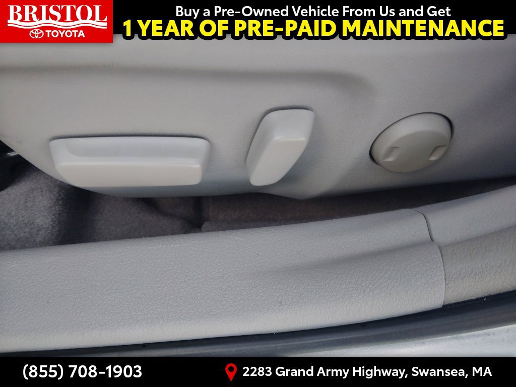 Used 2017 Toyota Camry LE FWD image 17