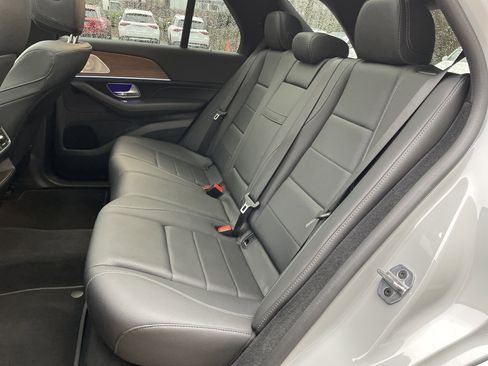 Certified 2026 Mercedes-Benz GLE 450 4MATIC image 40