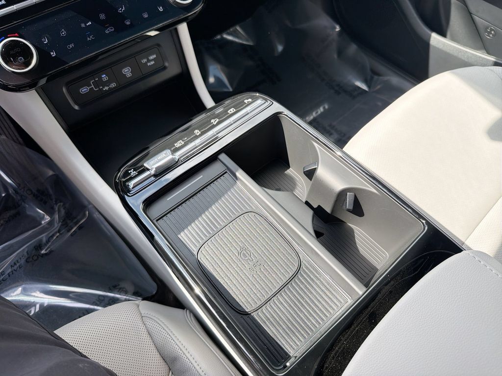 New 2026 Hyundai Tucson Limited AWD/4WD image 22