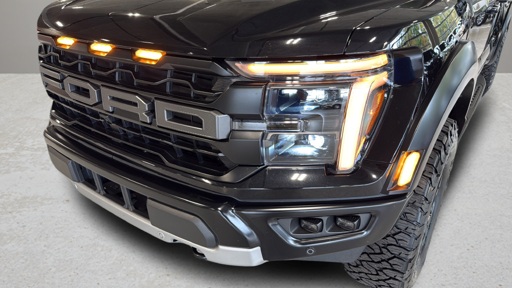 Used 2024 Ford F150 Raptor AWD/4WD image 10