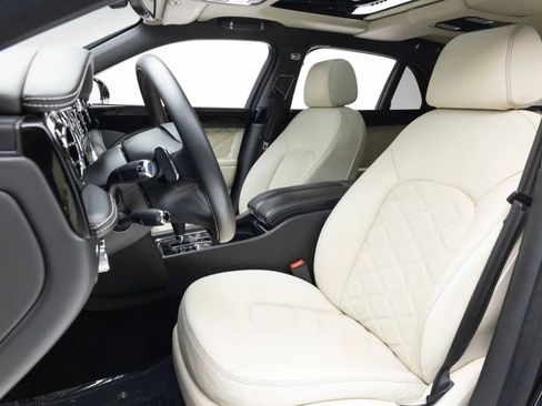 Used 2014 Bentley Mulsanne RWD image 8