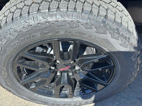 New 2026 GMC Sierra 1500 Elevation w/ X31 Off-Road Package image 11