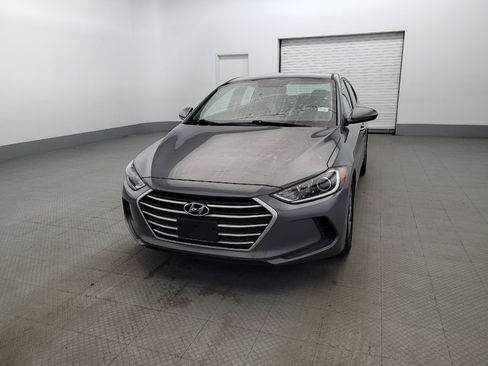 Used 2018 Hyundai Elantra SEL FWD image 15