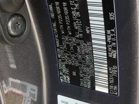 Used 2025 Toyota Sienna Limited AWD/4WD image 33