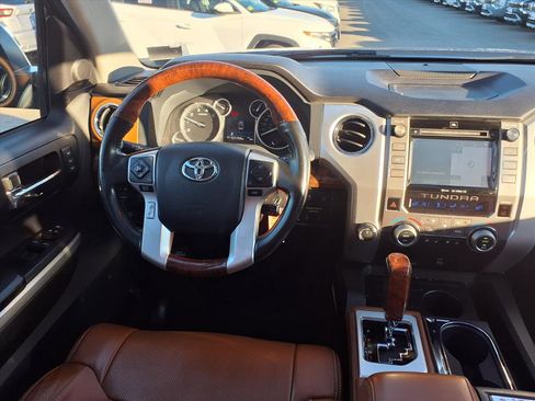 Used 2016 Toyota Tundra image 9