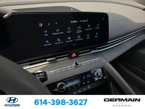 Used 2024 Hyundai Elantra SEL FWD image 24