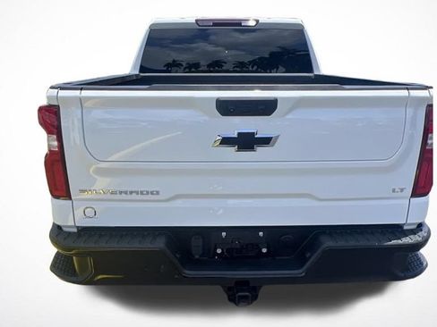 Used 2023 Chevrolet Silverado 1500 LT Trail Boss w/ Protection Package AWD/4WD image 4