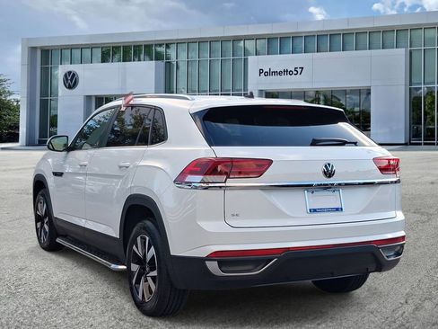 Used 2023 Volkswagen Atlas Cross Sport SE FWD image 4