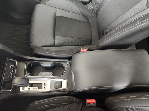 Used 2025 Subaru Ascent Premium AWD/4WD image 18