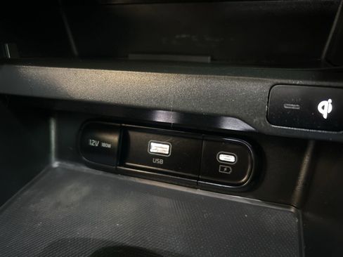 Used 2024 Kia Soul GT-Line image 23