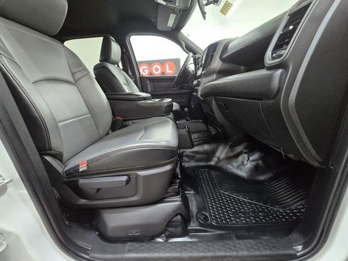 Used 2022 RAM 2500 Tradesman AWD/4WD image 22